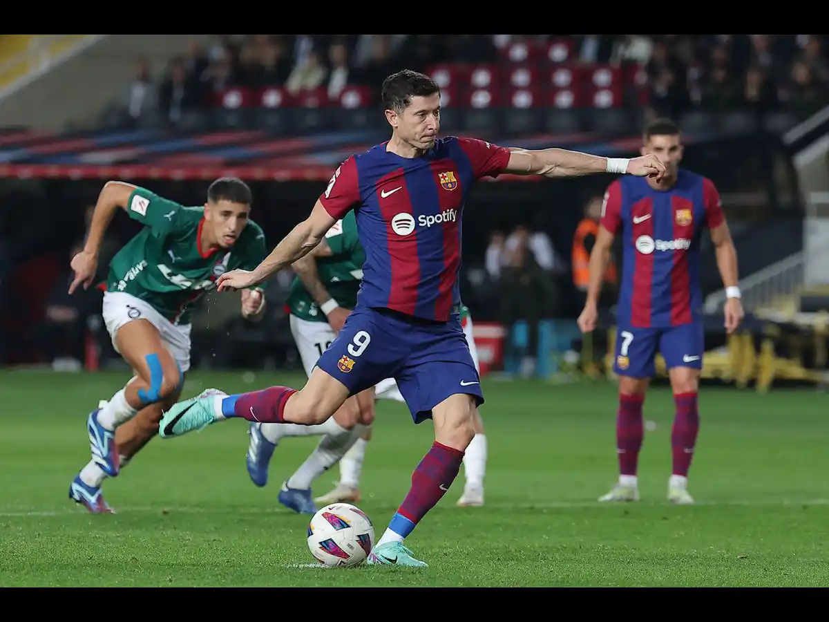 Nhận định Barca vs Alaves: Chênh lệch đẳng cấp, lợi thế nghiêng về Camp Nou 2 Nhận định Barca vs Deportivo Alaves (22h15 ngày 29/11
